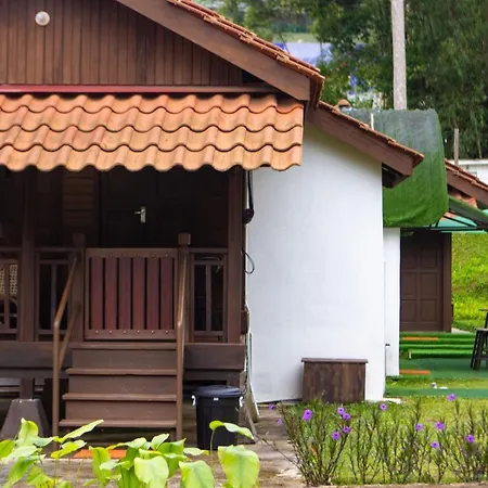 Genting Greenwoods Tiny Houses & Events Hall Genting Highlands Luaran gambar