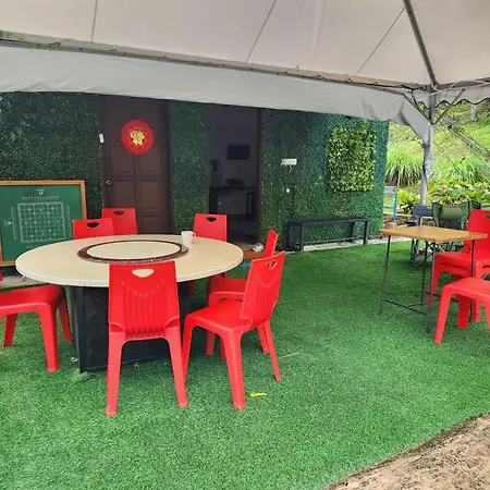 Genting Greenwoods Tiny Houses & Events Hall Genting Highlands Bilik gambar