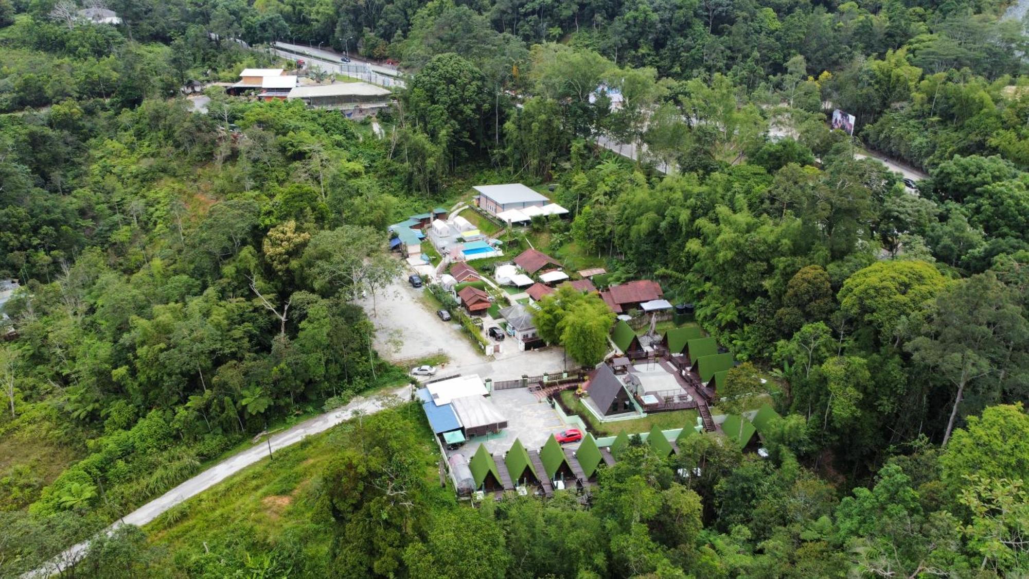 Genting Greenwoods Tiny & Events Hall Chalet
